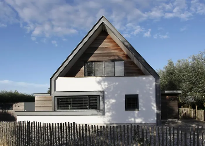 Villa M